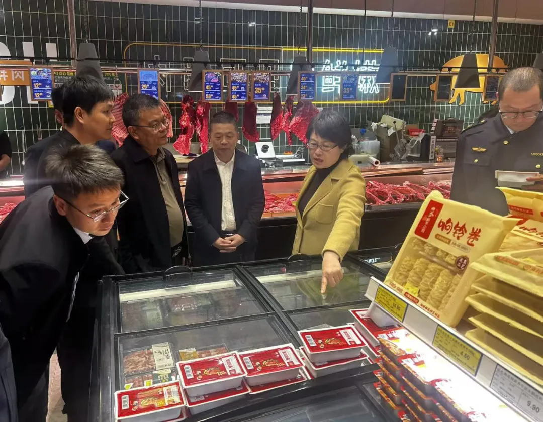 林韶雯副市长带队开展节前安全检查